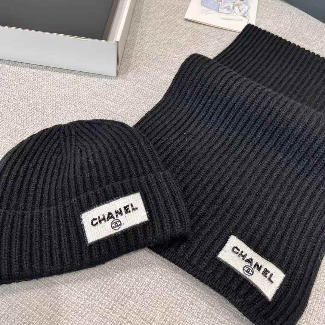 Chanel 23K Scarf & Cold Hat view 3