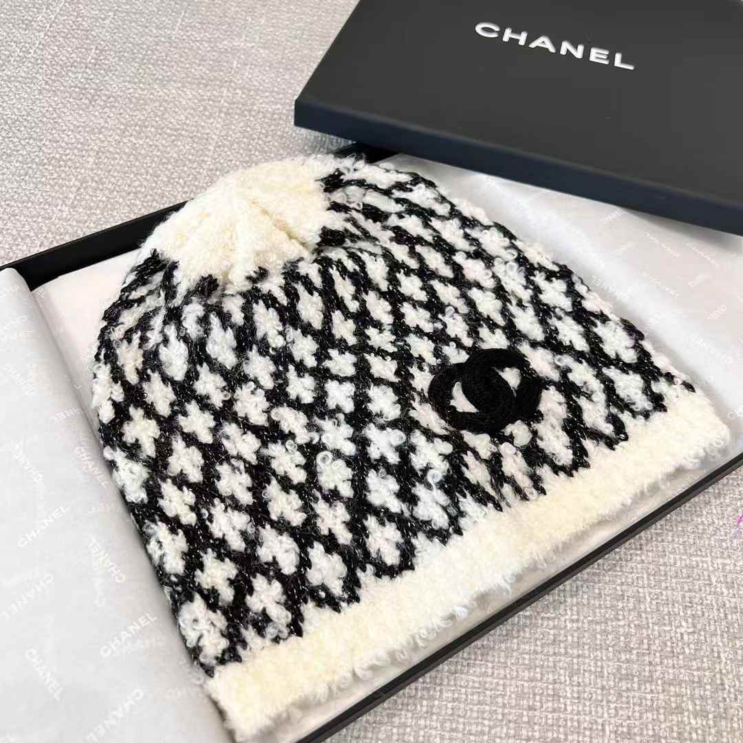 Chanel scarf & cold hat view 2