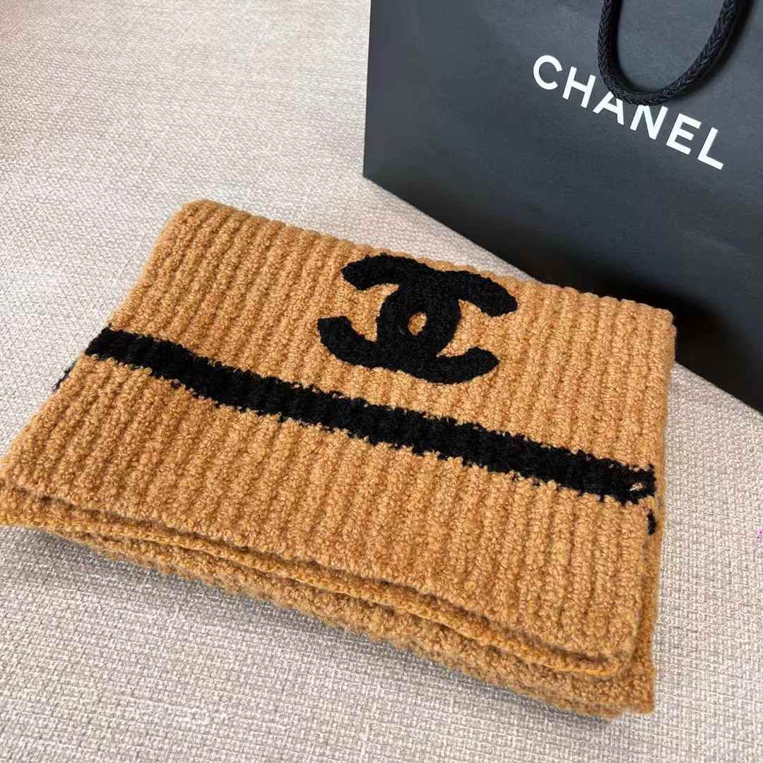 Chanel scarf & cold hat view 5