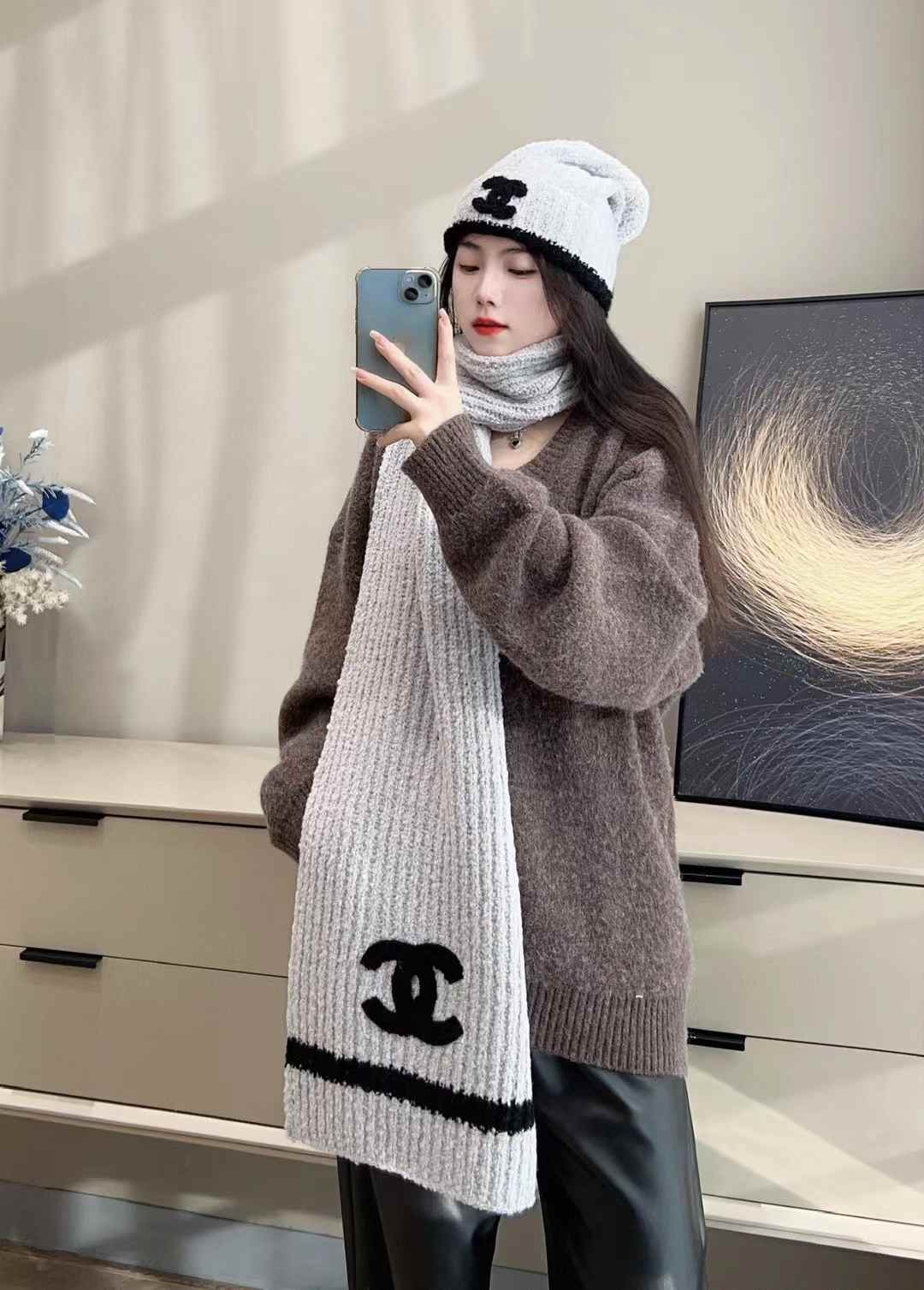 Chanel scarf & cold hat view 9