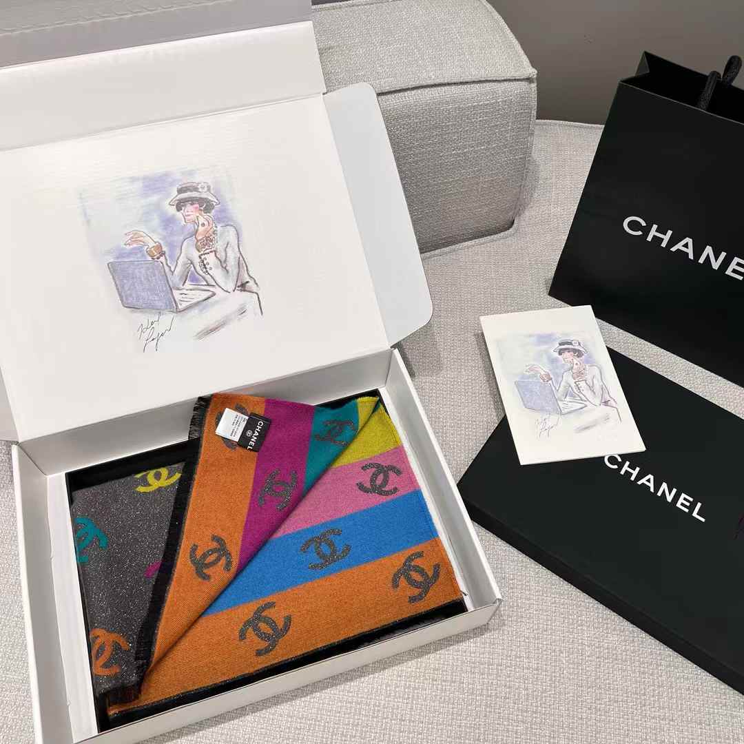 Chanel 24C Rainbow shines scarf view 2