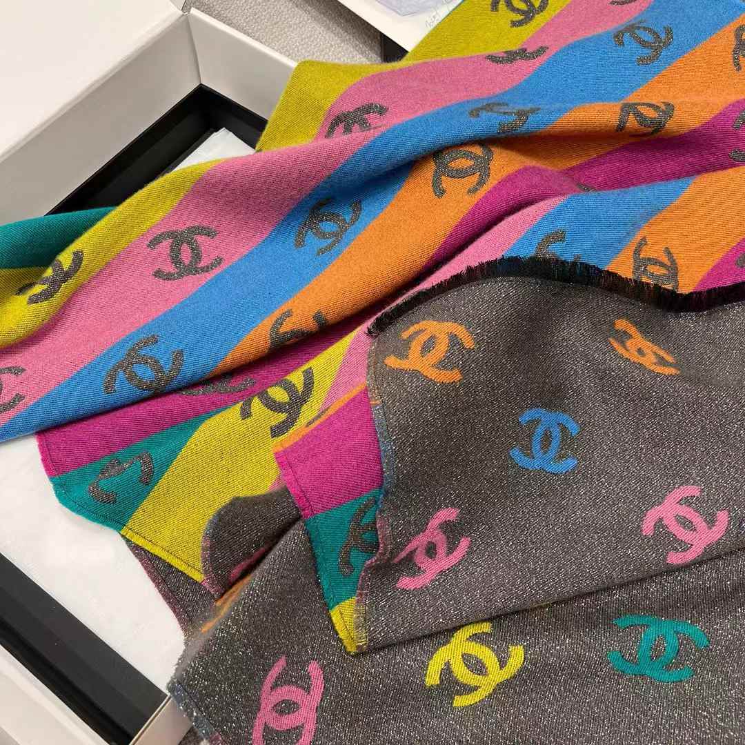 Chanel 24C Rainbow shines scarf view 3