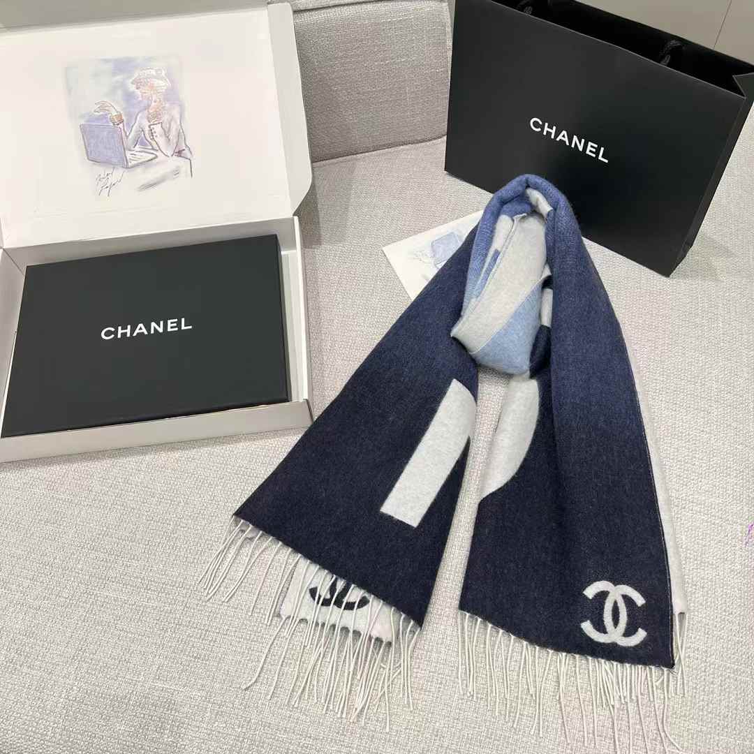 Chanel Gradient scarf view 8