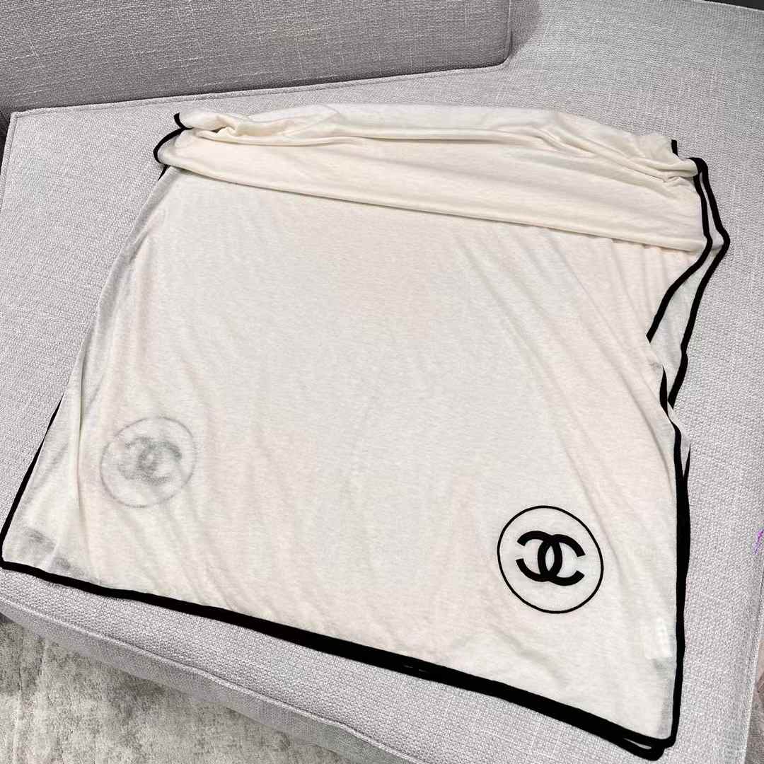 Chanel LOGO Scarf view 2