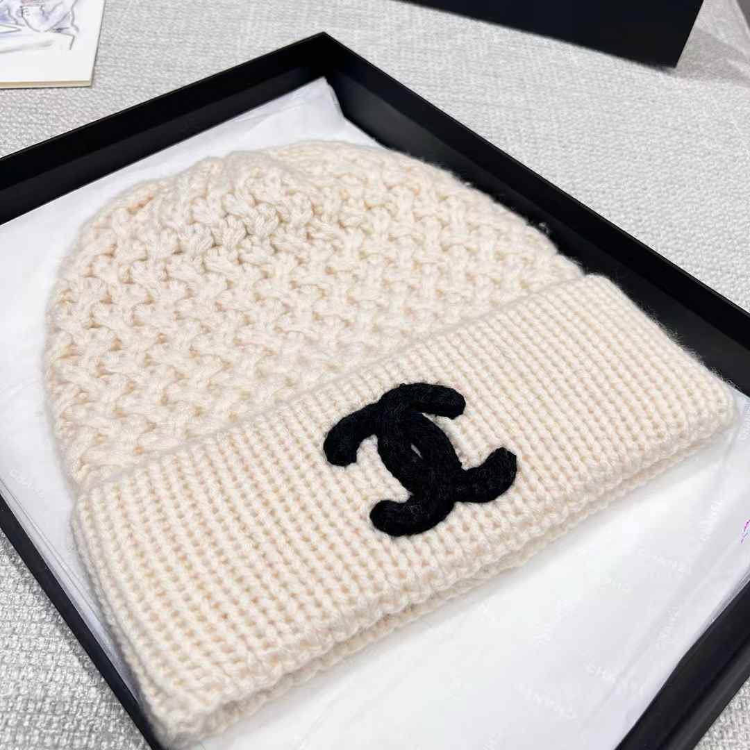 Chanel LOGO Scarf view 8