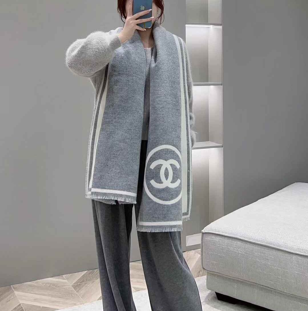 Chanel 23B Scarf view 1