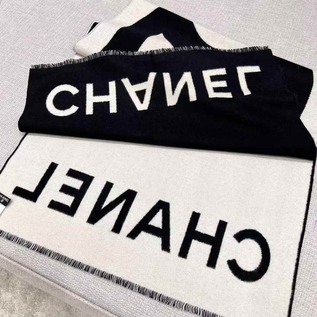 Chanel 23P LOGO Scarf view 5