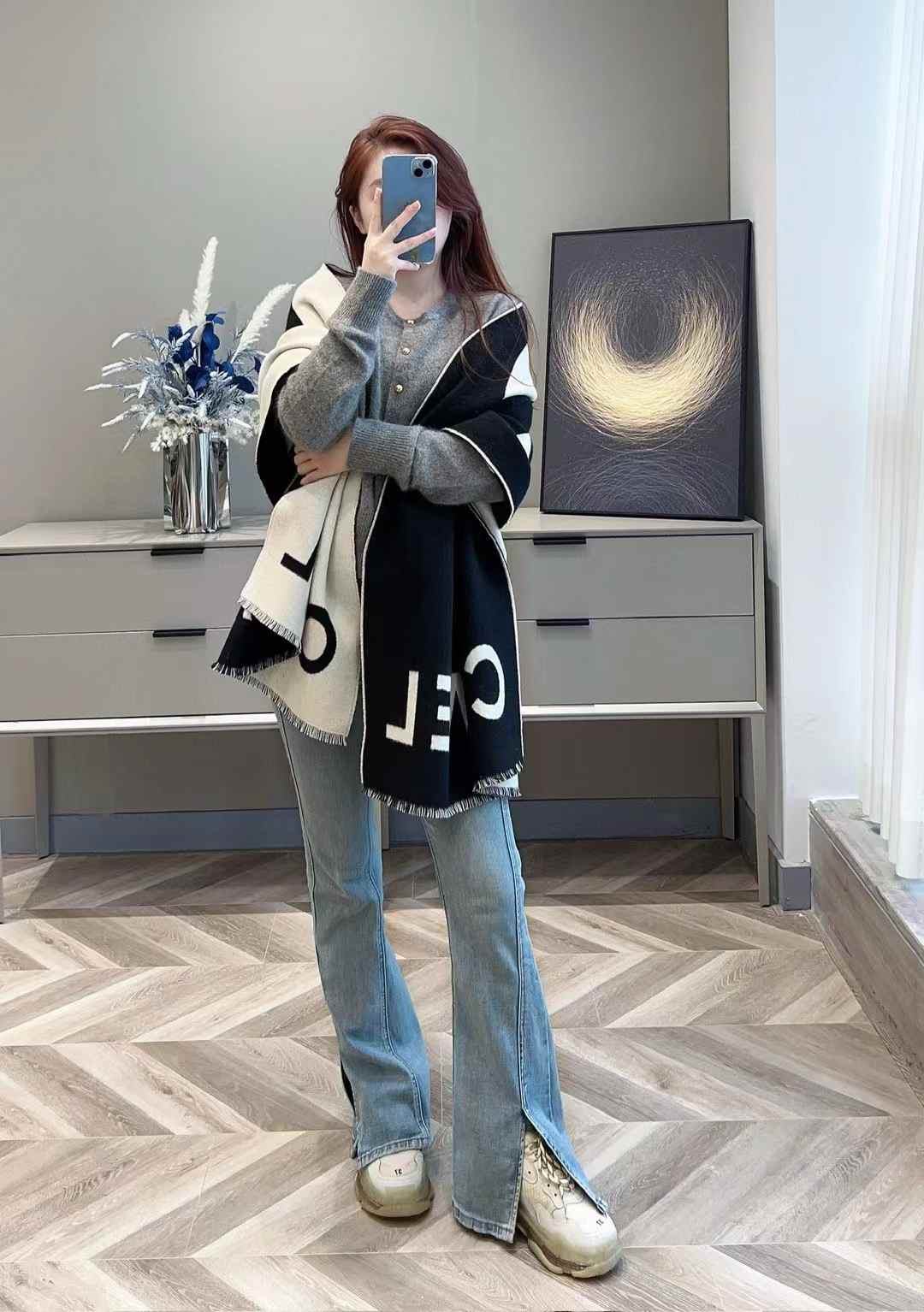 Chanel 23P LOGO Scarf view 8