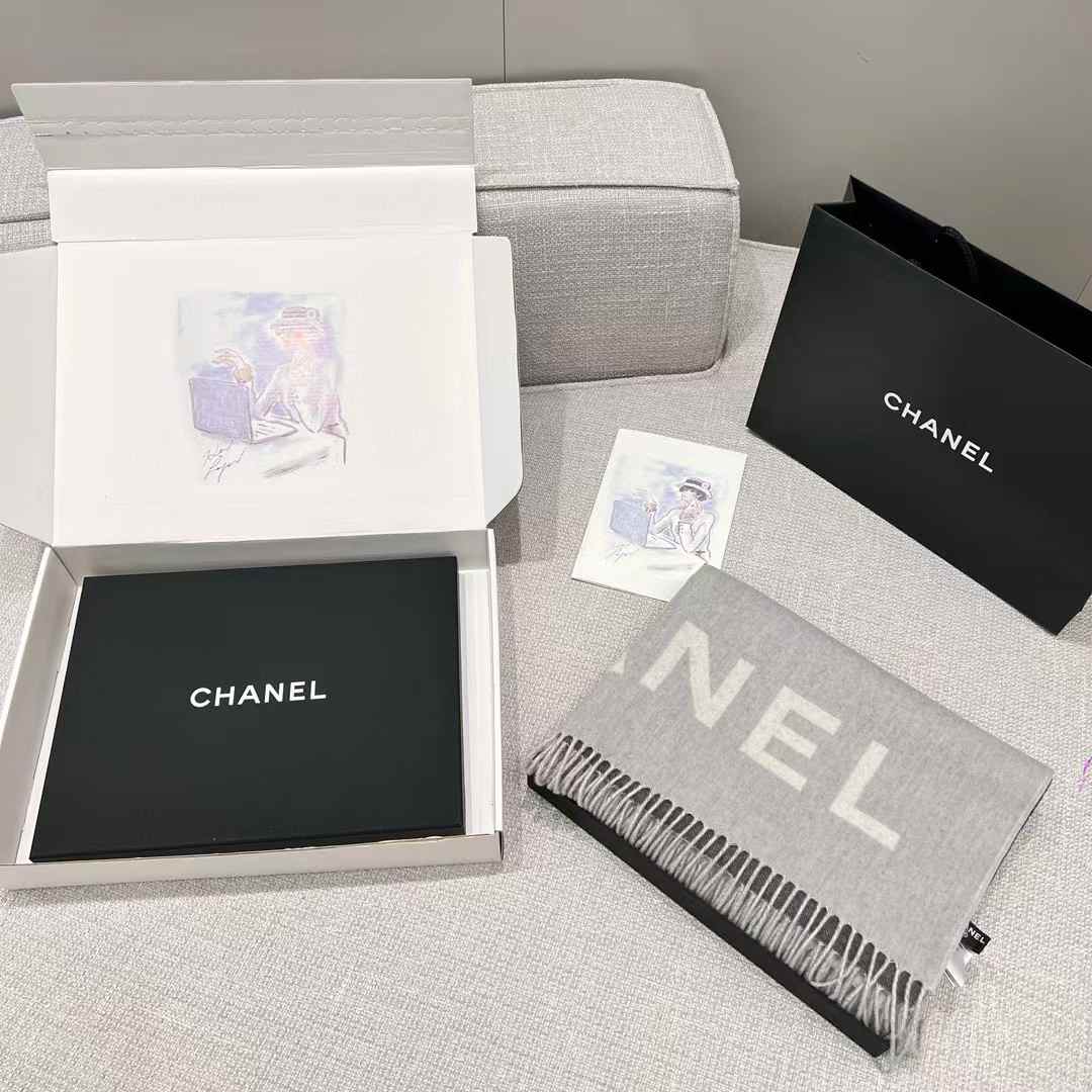 Chanel 23P LOGO Scarf view 6