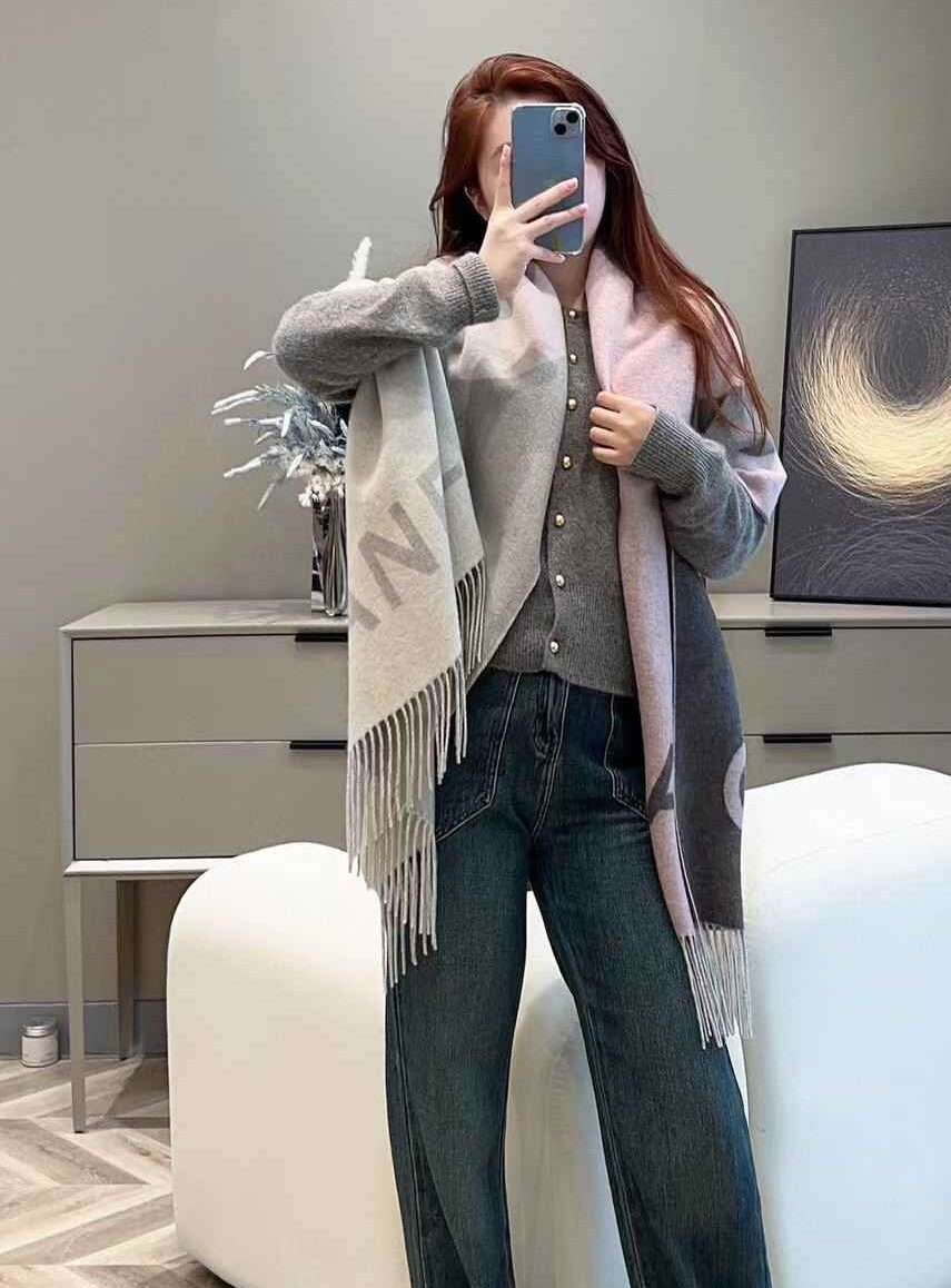 Chanel 23P LOGO Scarf view 8