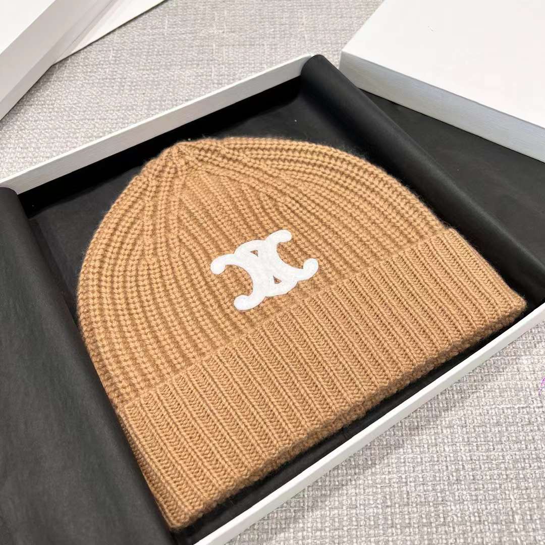 Celine Cashmere Scarf& BEANIE view 3