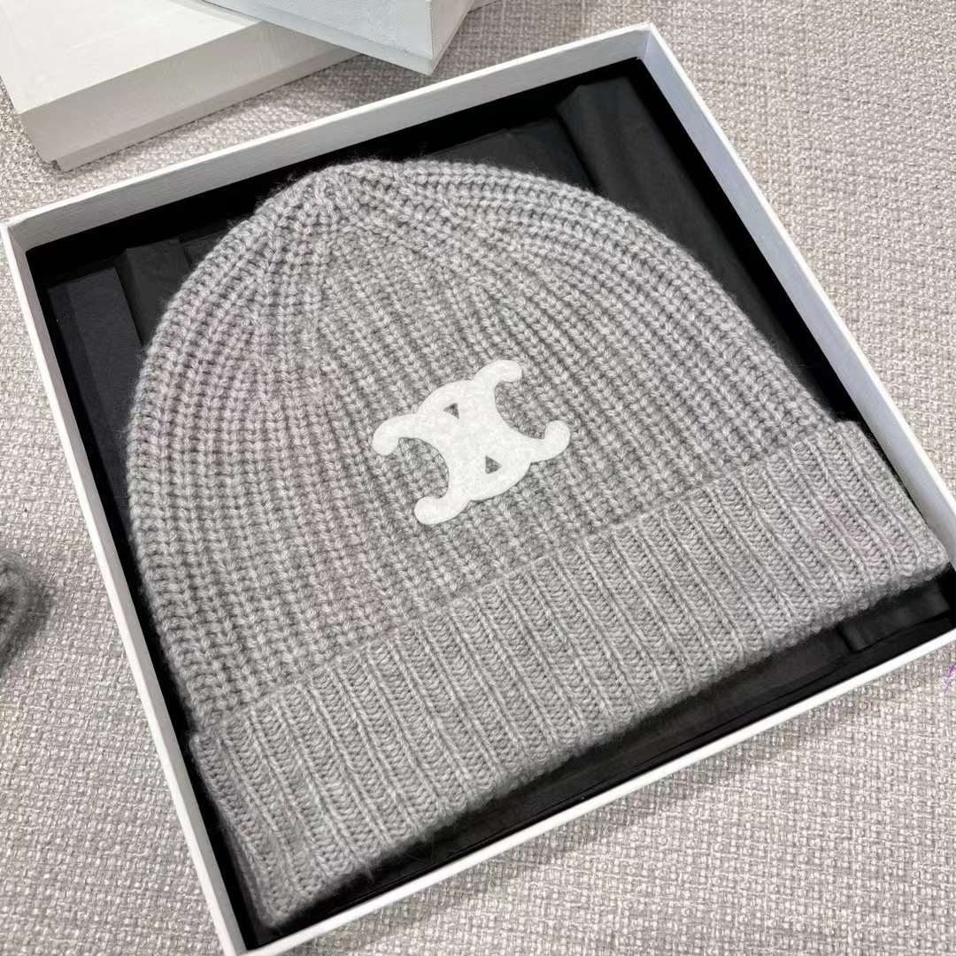 Celine Cashmere Scarf& BEANIE view 3