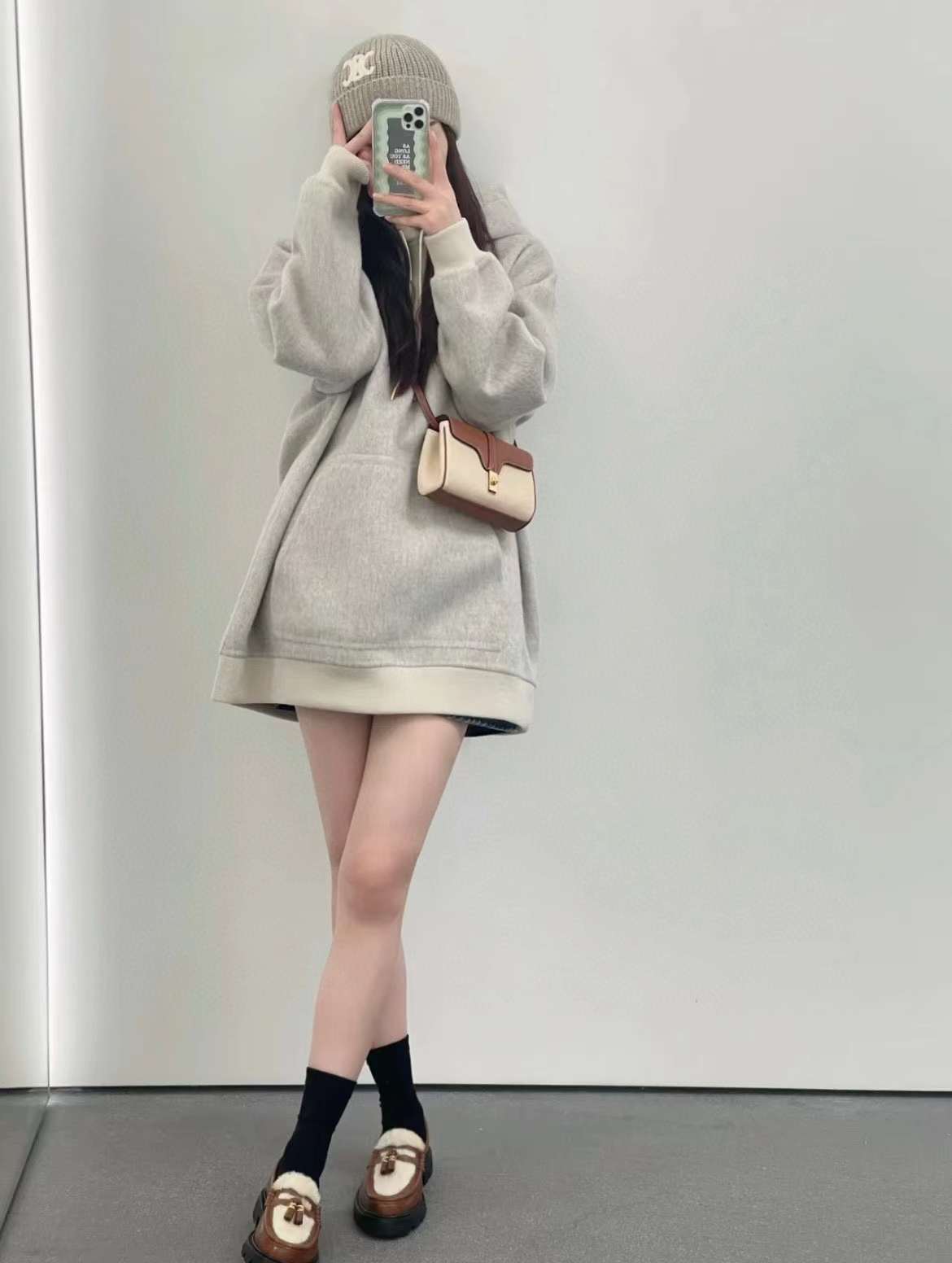 Celine Cashmere Scarf& BEANIE view 9