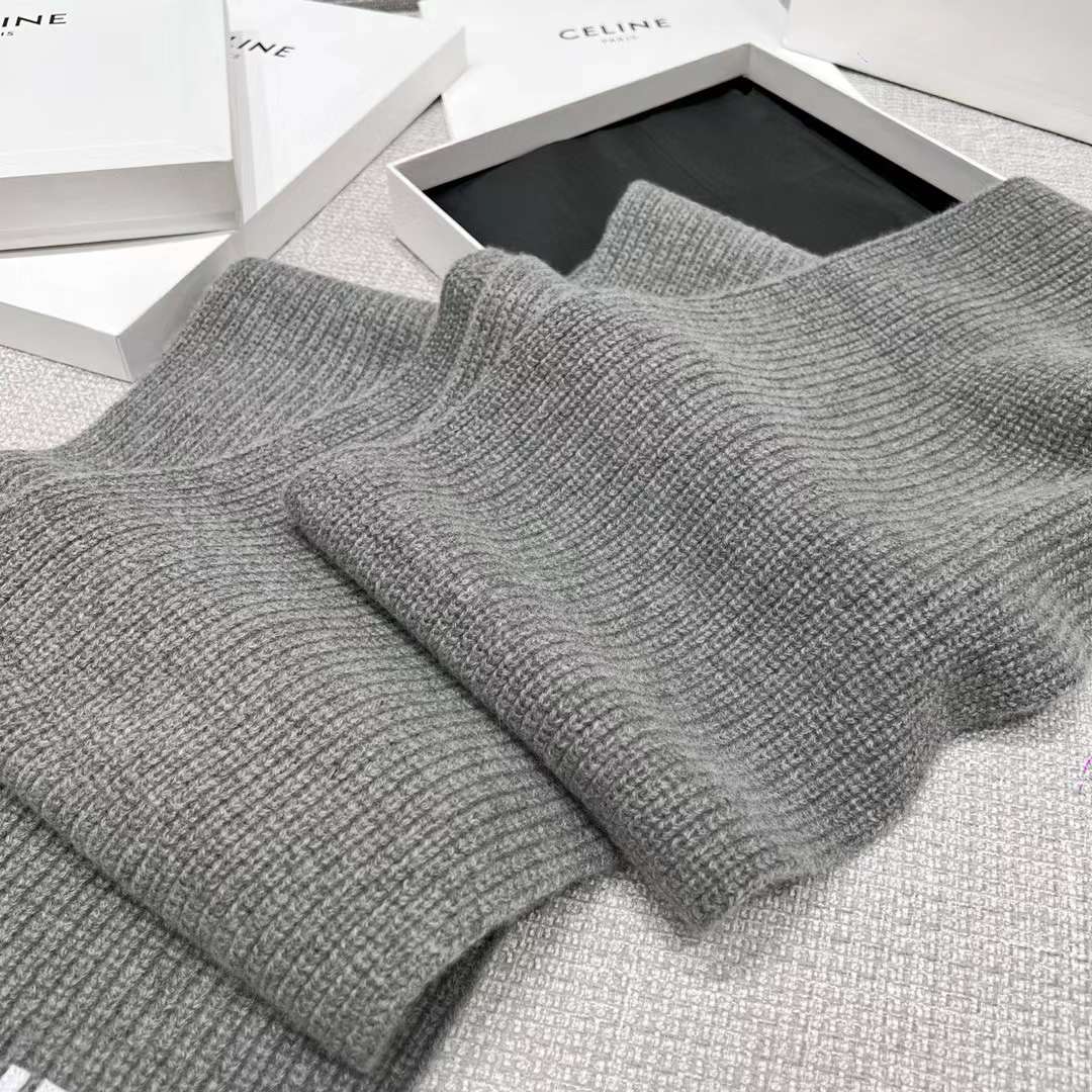Celine Cashmere Scarf& BEANIE view 7