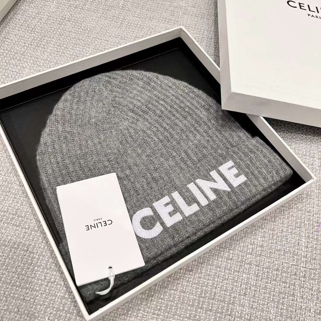 Celine Cashmere Scarf& BEANIE view 9