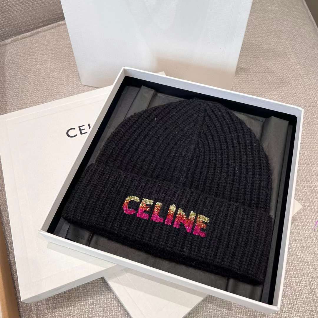 Celine Beanie In Seamless Cashmere view 6