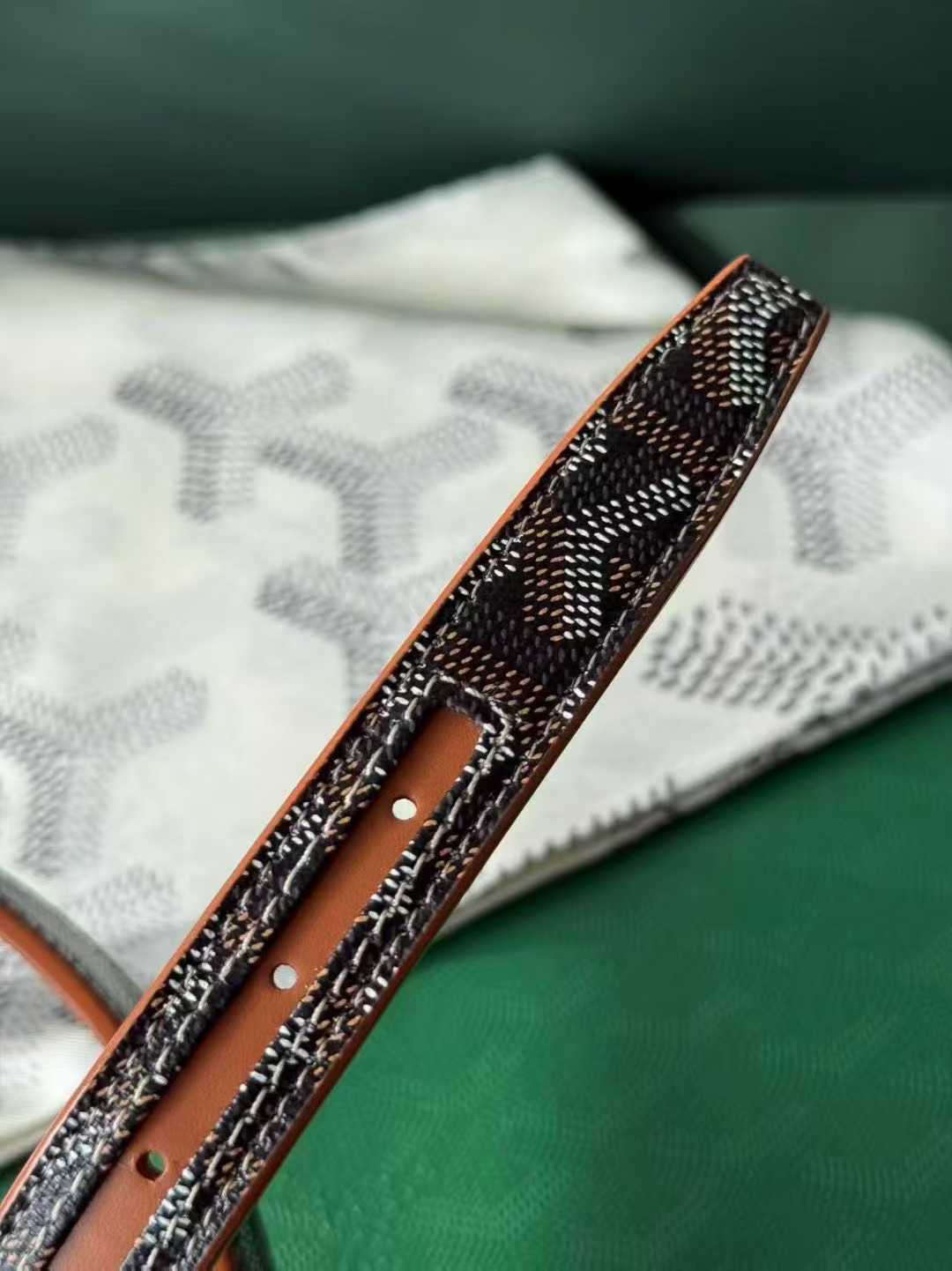 Goyard Women’s belts view 10