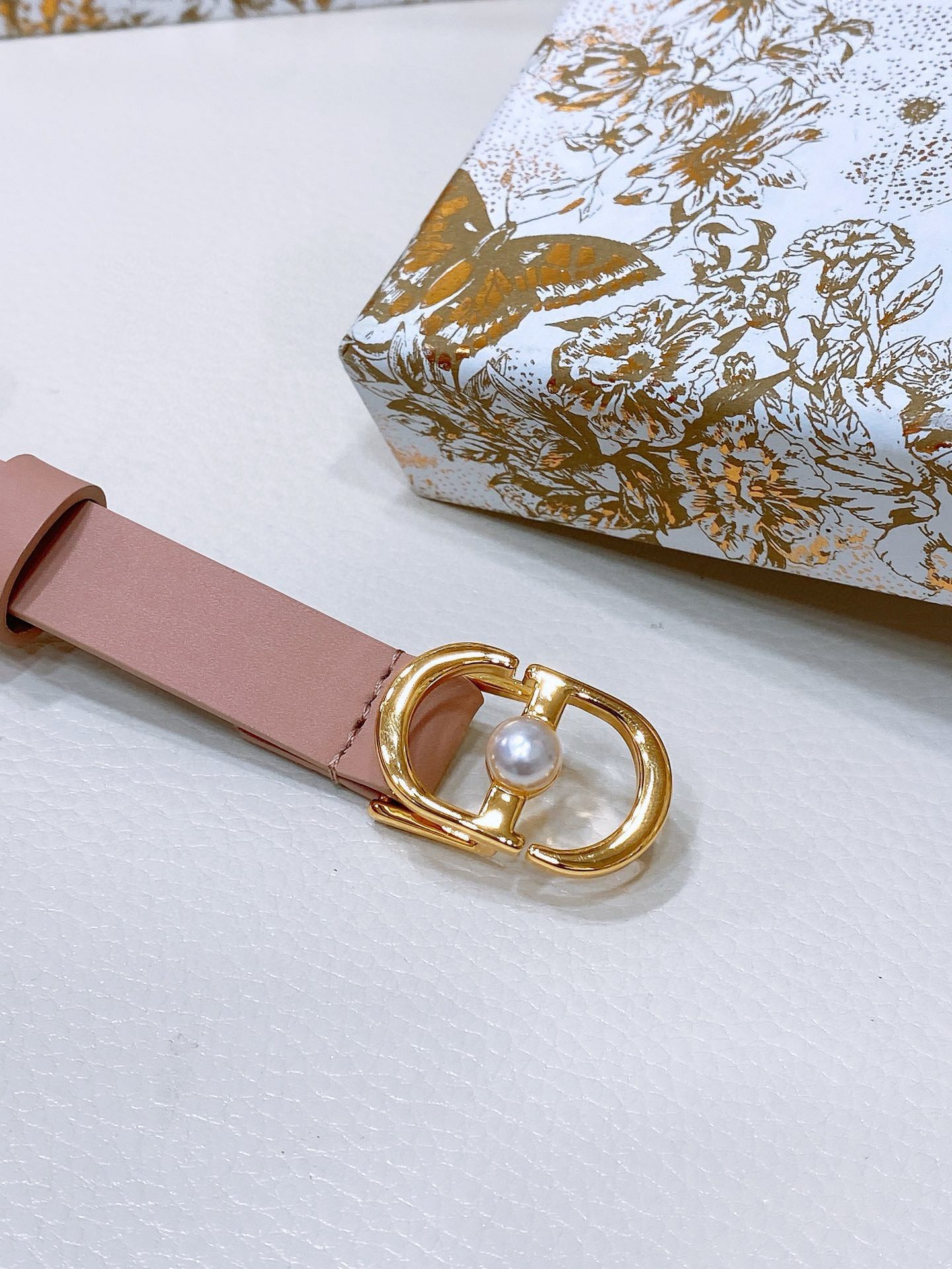 Dior Montaigne Jolie Belt view 15