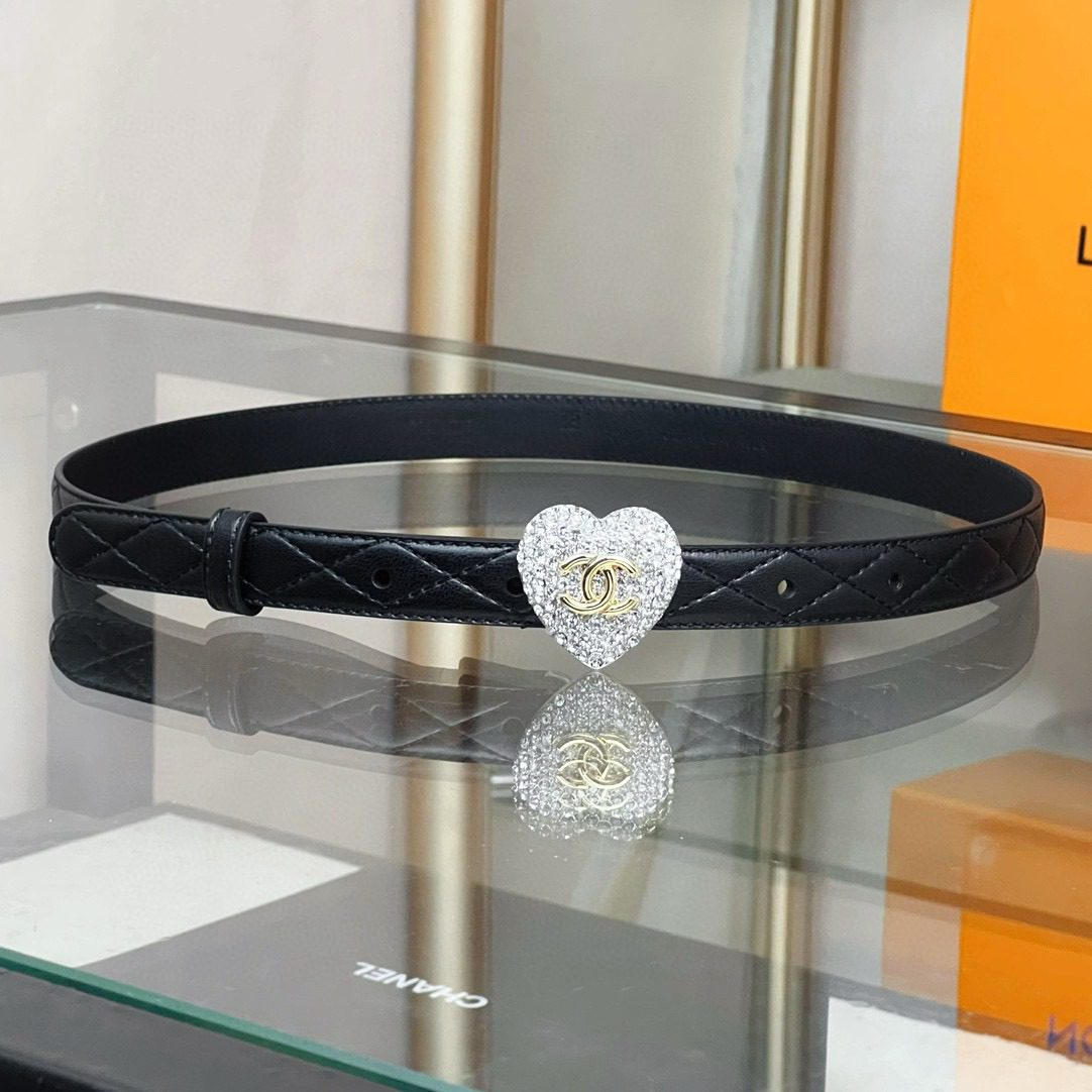 Chanel LOGO Love diamond belt 20mm view 1