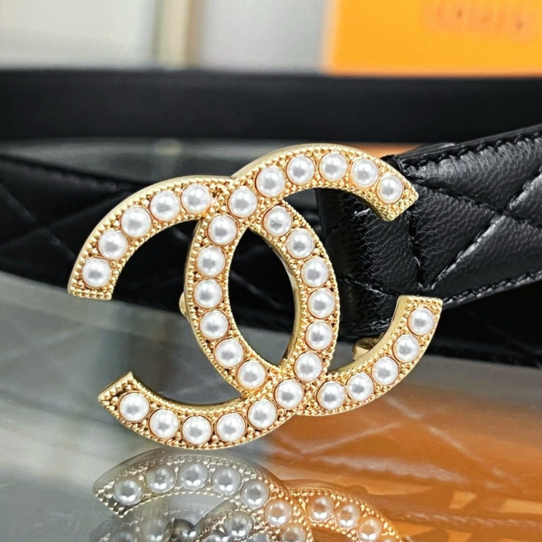 Chanel logo Pearl belt 20mm view 3