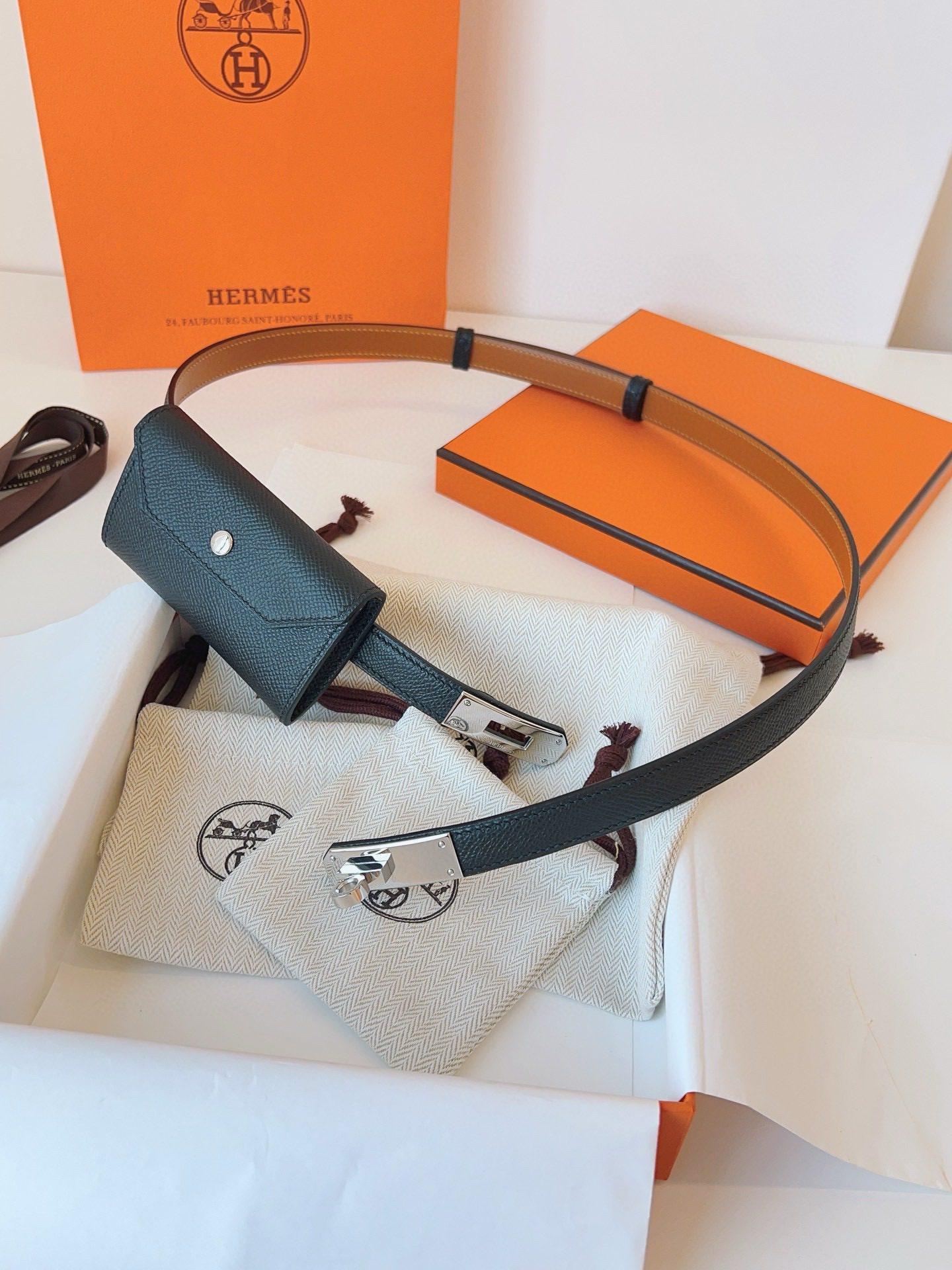 Hermès KELLY POCKET 18 Card belt view 1