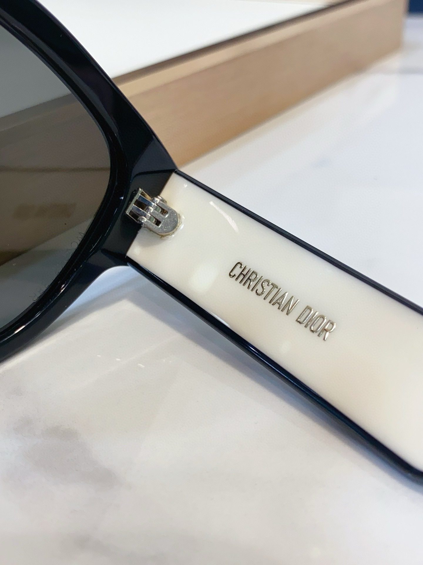 Dior Runway sunglasses view 10