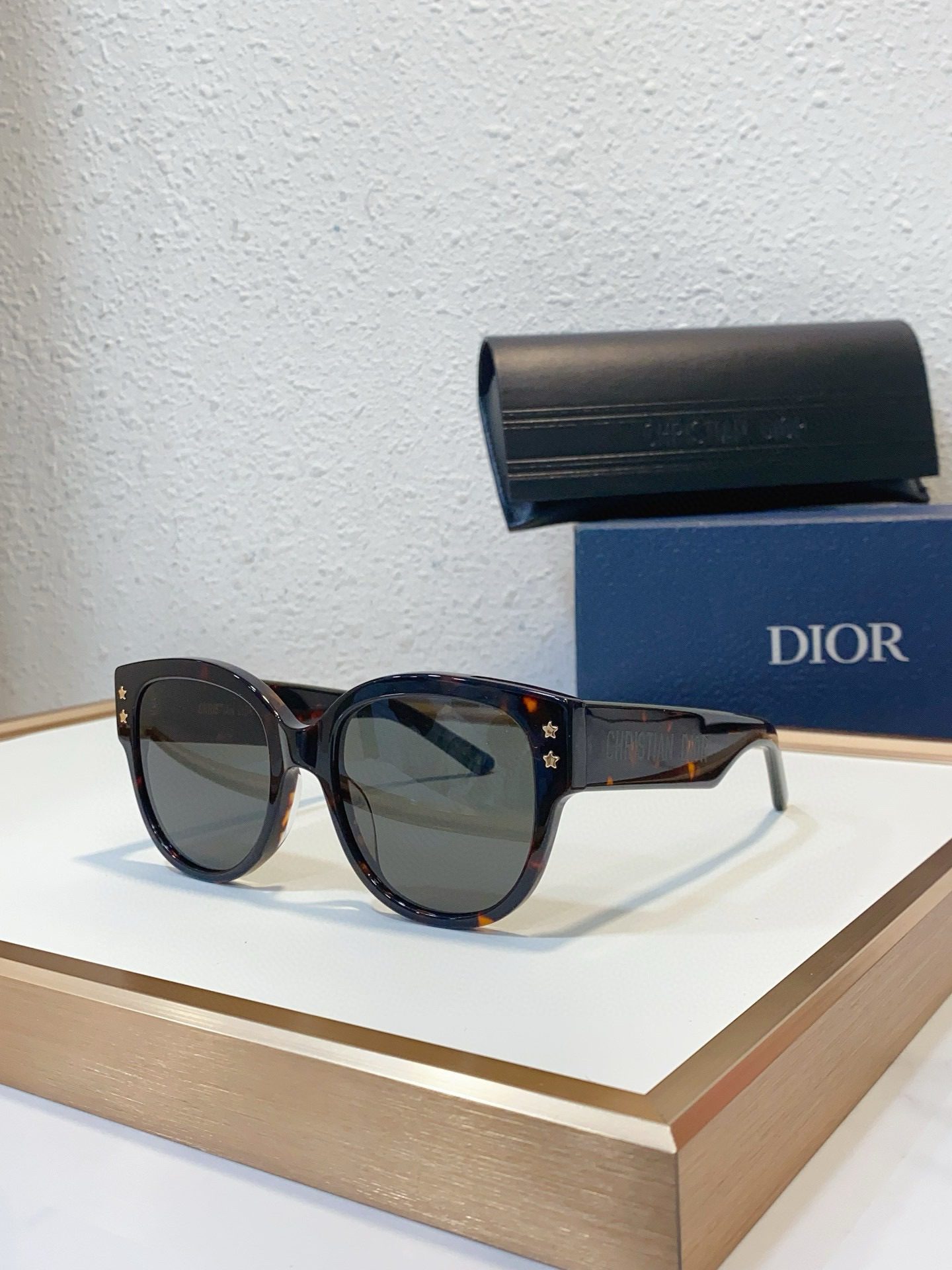 Dior Runway sunglasses view 5
