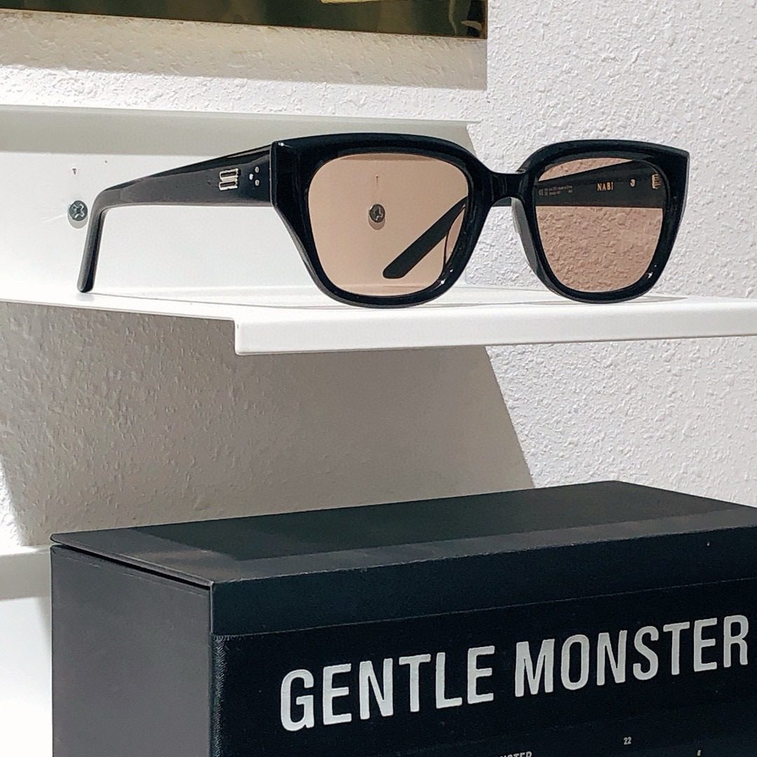 Gentle Monster NEW NABI sun glasses view 2