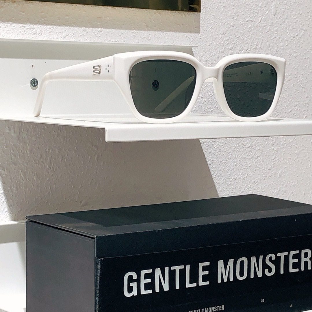Gentle Monster NEW NABI sun glasses view 3